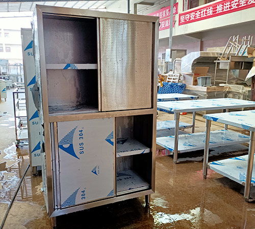 工厂厨房厨具设备价格与厨具卫具选购指南